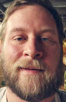 The smoker with the experience of more than 25 years